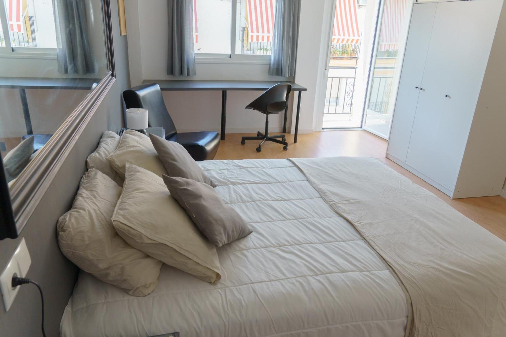 Tu Hogar, Desayuno, Parking Y Piscina Incluidos * Ronda